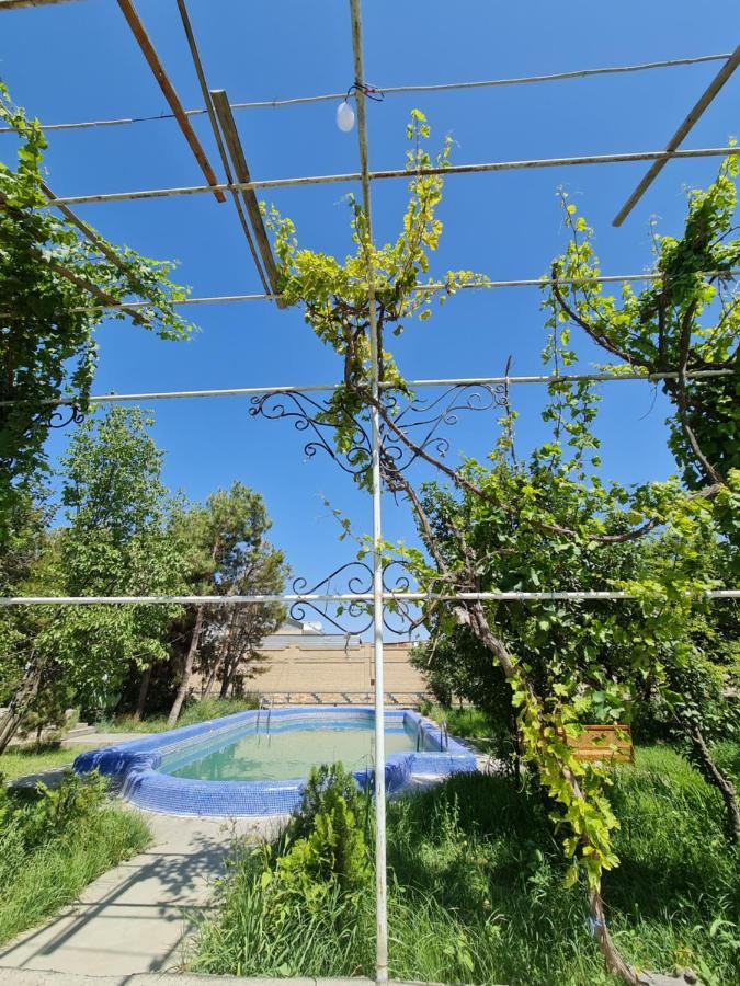 May Weather Resort Buchara Buitenkant foto